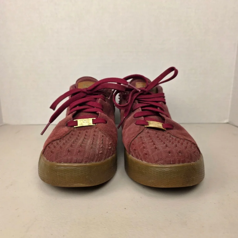 Nike‎ LeBron 13 Lifestyle Team Red Gum Brown Suede Studded 806396-600 Mens 8